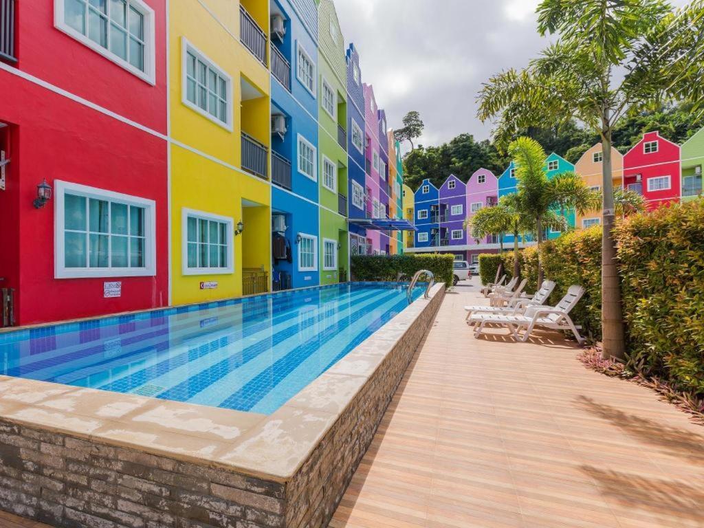 Holland Resort Пхукет Экстерьер фото
